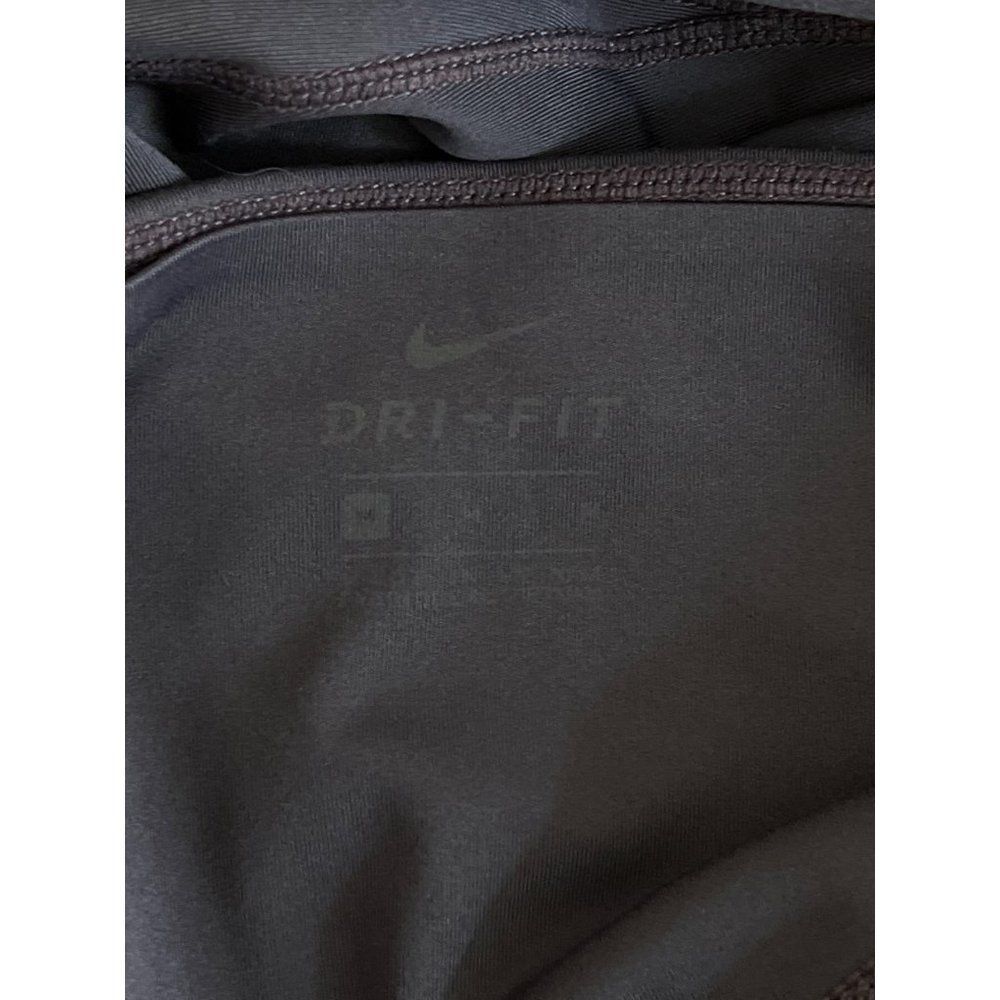 Nike Dri Fit Sz M Plum Purple Capri Leggings - Picture 6 of 6